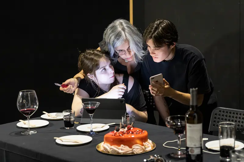 Trabalho de formandos do Workshop de Staged Photography
